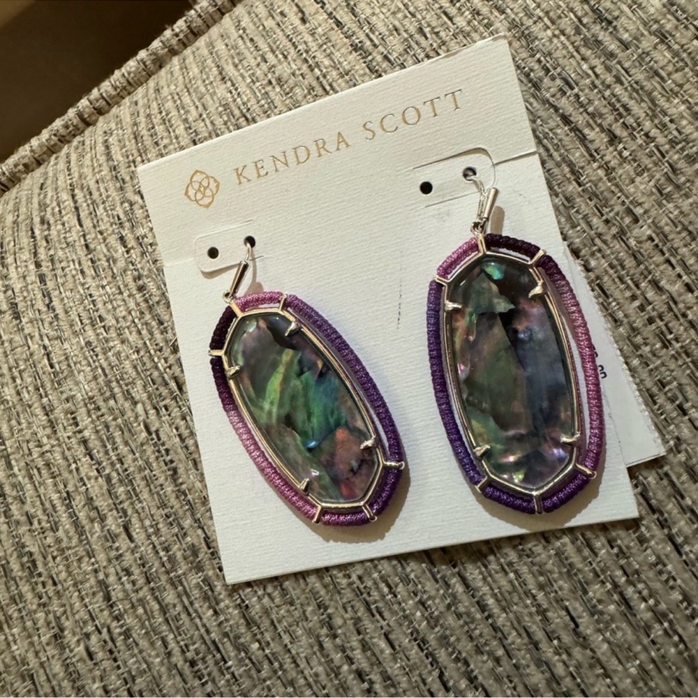 🎉LAST PIECE🎉Kendra Scott Threaded Elle Gold Drop Earrings - Picture 6 of 6
